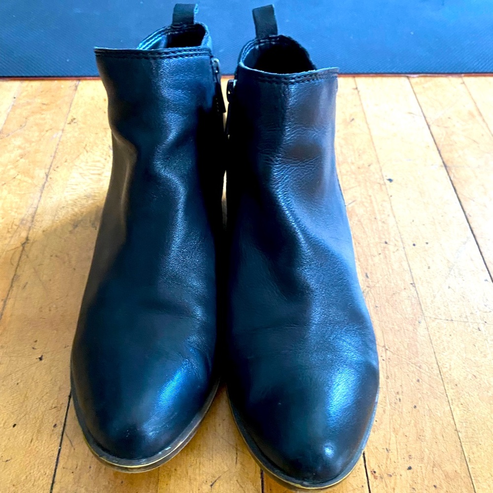 Lucky Brand Black Leather Basel Bootie